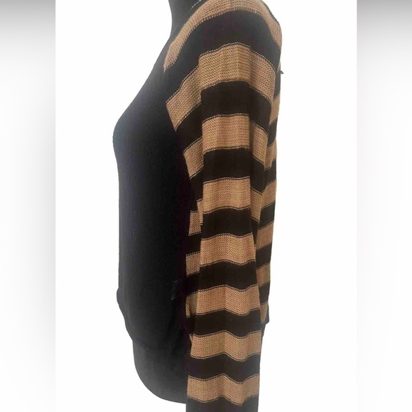 Women’s Absolutely creative size L black and tan sheer knit sweater. - Picture 3 of 8